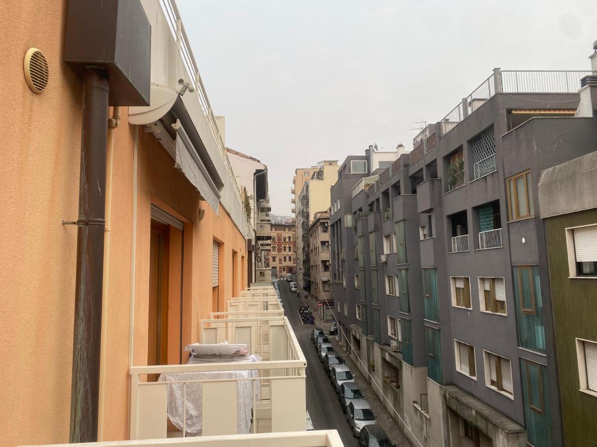 La Casa Di Giacomo Con Parcheggio Trieste Exterior photo